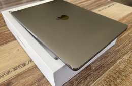 Macbook Pro M1 8GB/256GB 2020 93% Akku, 2022-es vásárlás