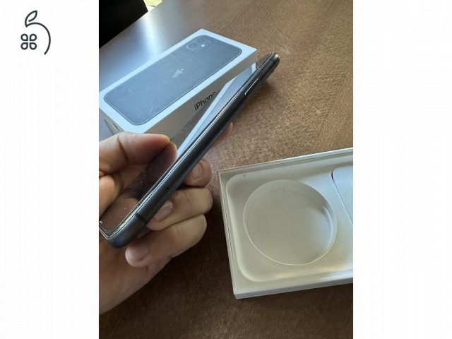Iphone 11 64 Gb hibátlan