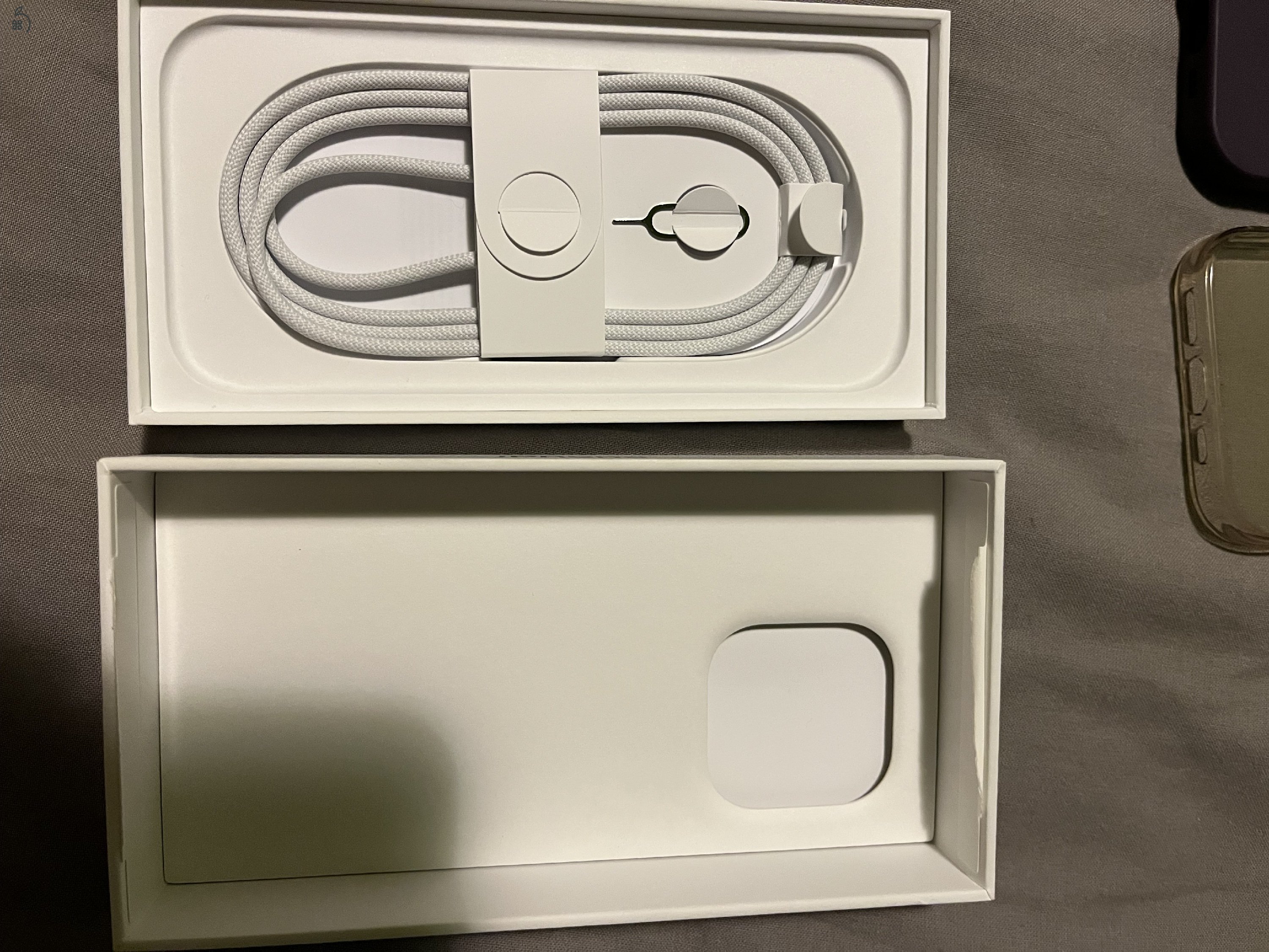 iPhone 16 Pro White Titanium