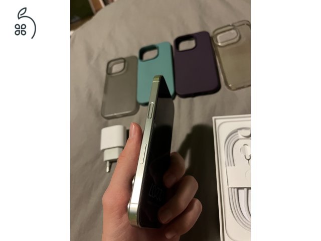 iPhone 16 Pro White Titanium