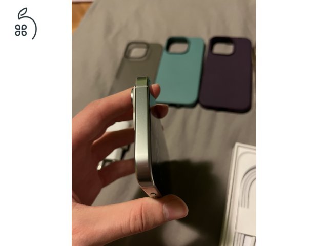 iPhone 16 Pro White Titanium