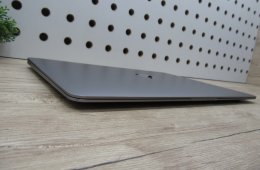 Apple MacBook Air 13” (2020, M1) – Csendes M1-teljesítmény, Retina kijelző, ~15 óra üzemidő – 8/256 – Használt, szép – 96% akku (38 ciklus) – Garancia 3 hónap