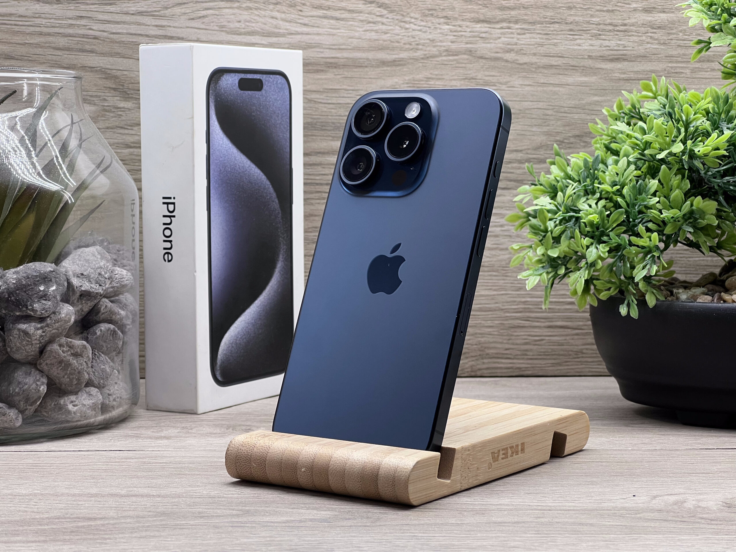 Hibátlan iPhone 15 Pro Blue Titanium 128GB 2 ÉV Garanciával Számlával 92% Akksi