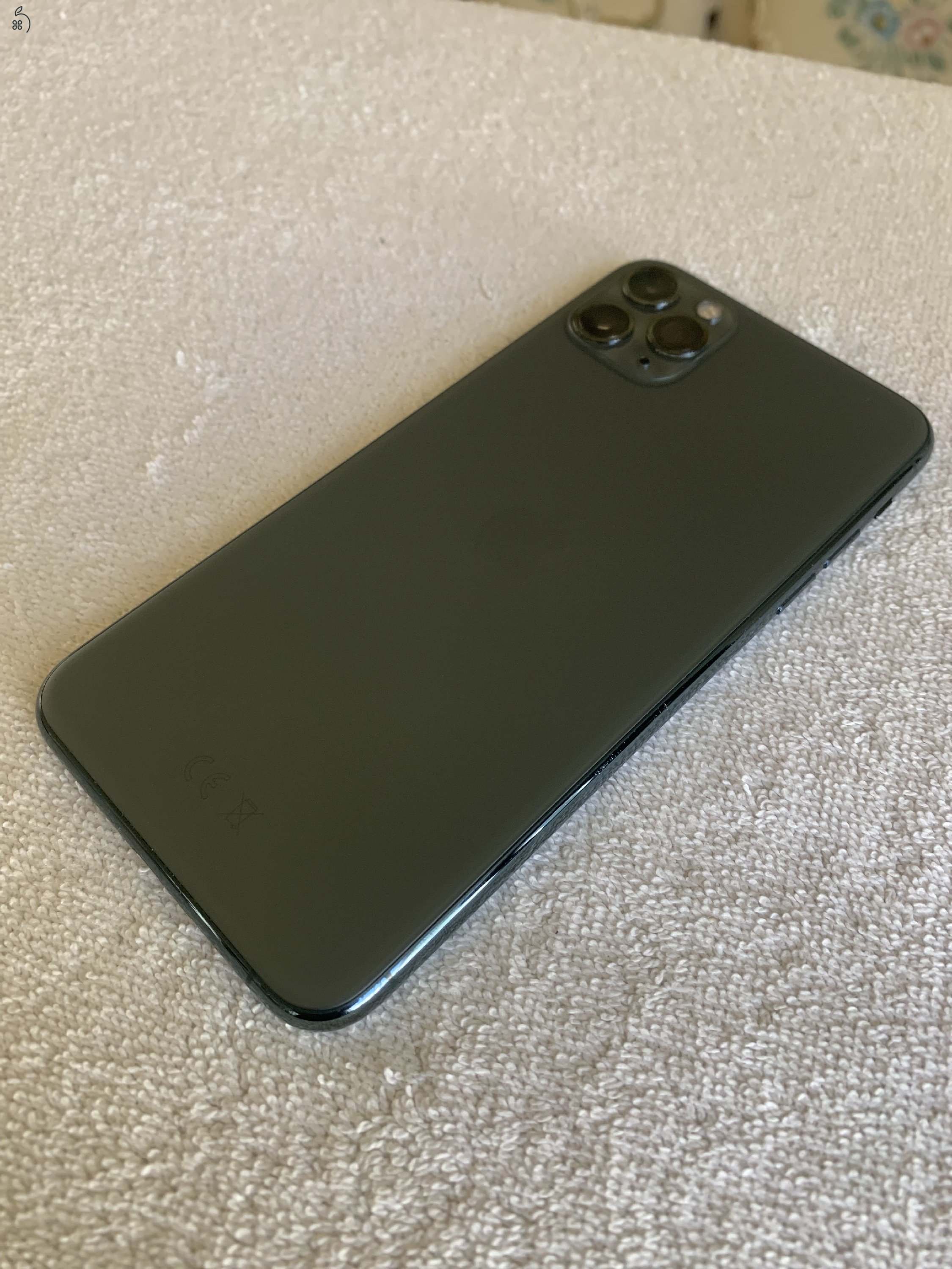 IPHONE 11 Pro max 256GB 84% gyári !!
