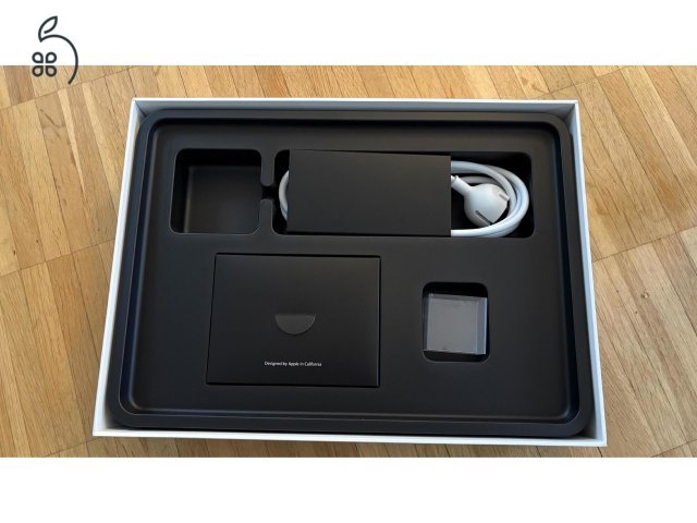 Macbook Air 2017, 7,2 i5 128Gb