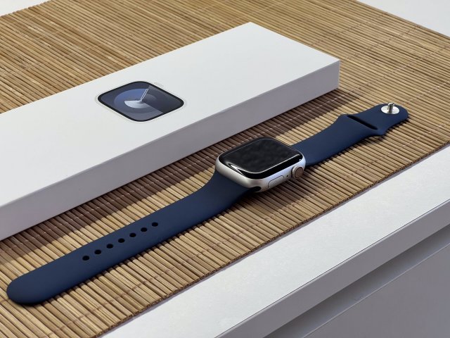 Apple Watch Series 9  Silver 41mm Cellular  2 ÉV Garanciával Számlával