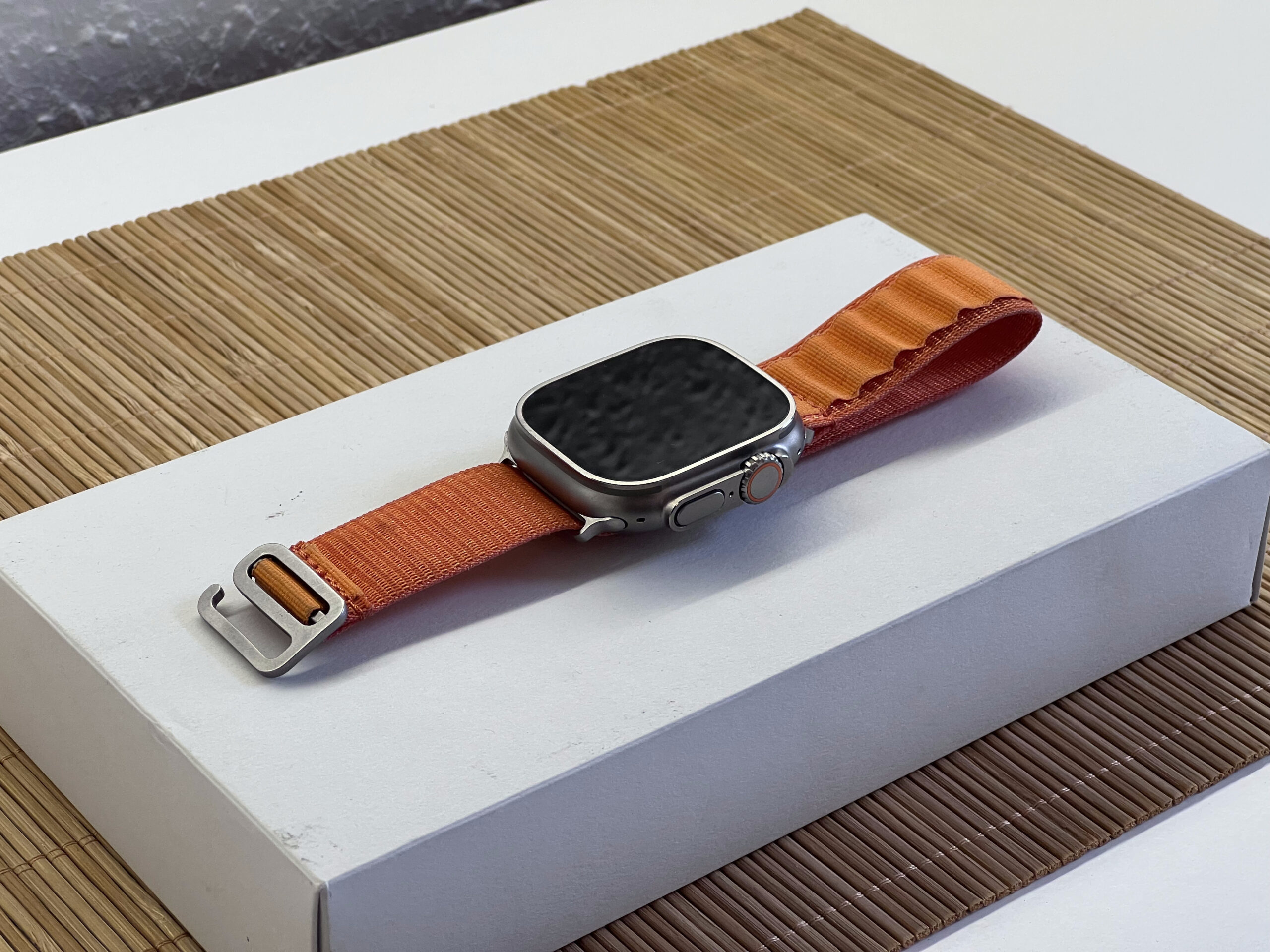 Hibátlan Apple Watch Ultra Natural Titanium 49mm 2 ÉV Garanciával Számlával