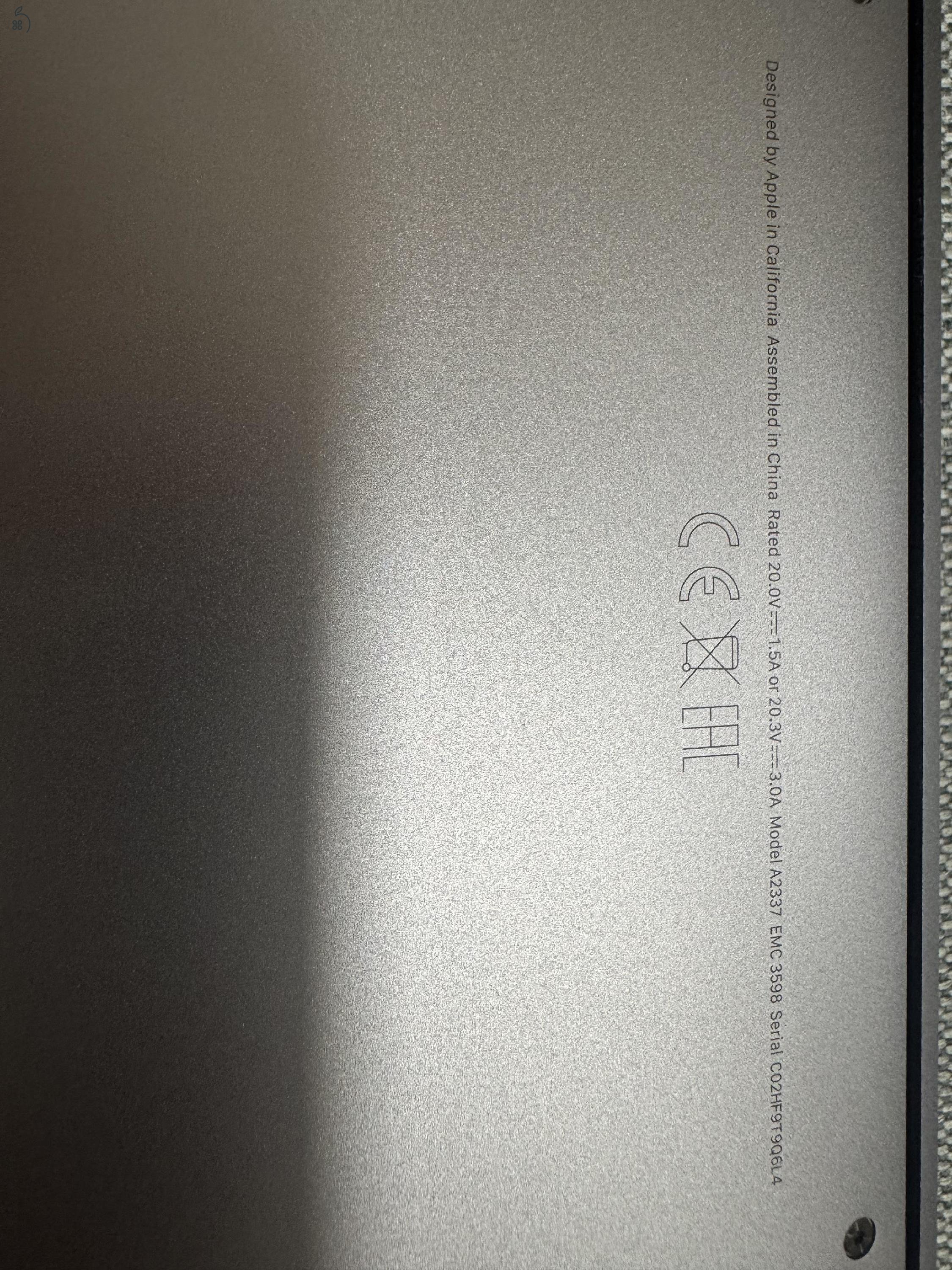 MacBook Air 13 (2020 M1)