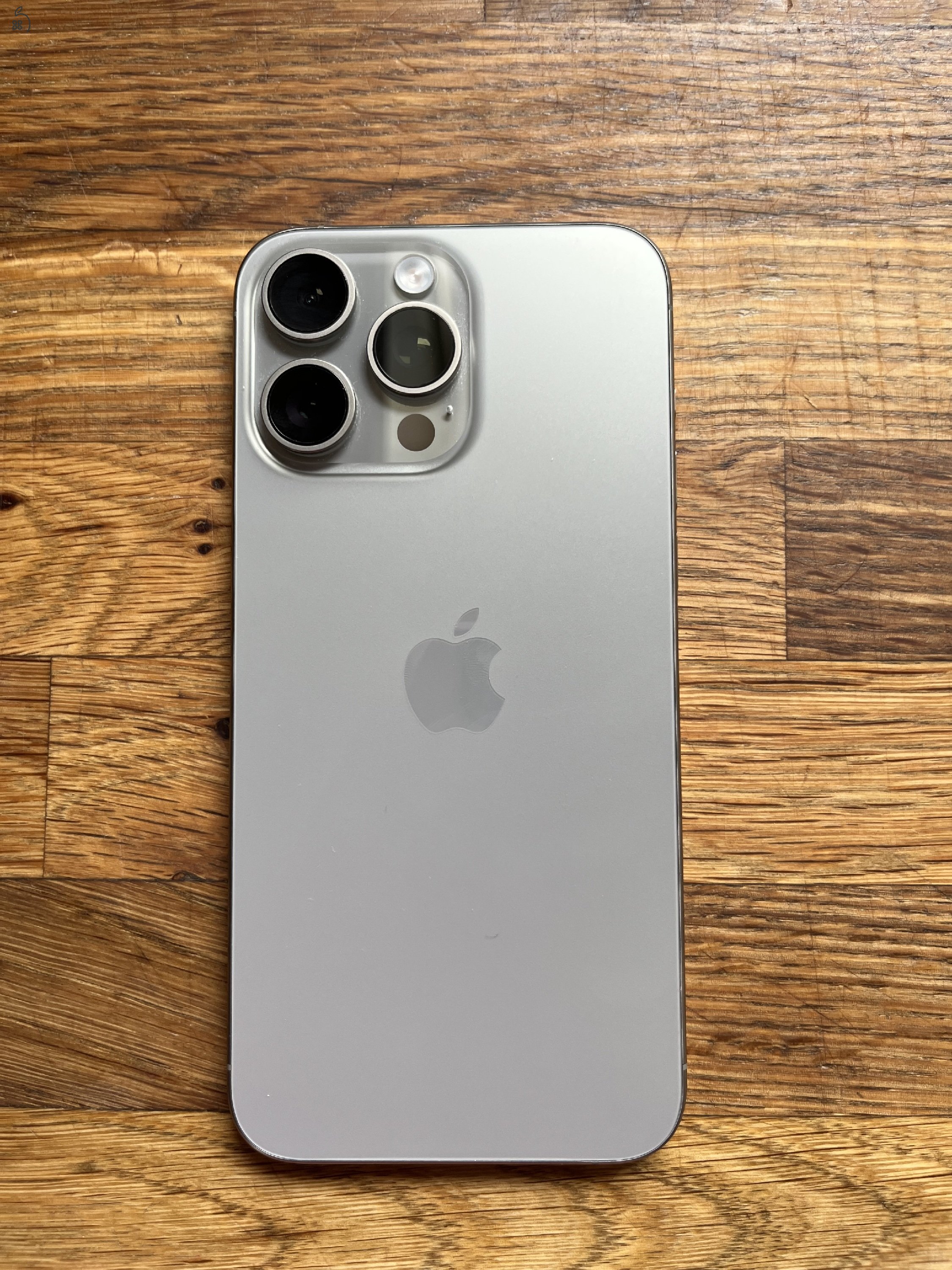 Hibátlan iPhone 15 Pro Max Natural Titanium 256GB Számlával 93% Akkumulátor