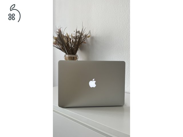 MacBook Pro i7, 2014, 16GB RAM, 256GB SSD