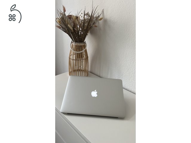 MacBook Pro i7, 2014, 16GB RAM, 256GB SSD