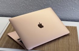 Hibátlan MacBook Air 2020 13″Gold  M1 8GB 256GB 2 ÉV Garanciával Számlával