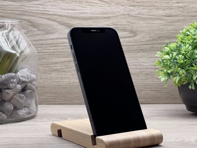 Hibátlan iPhone 12 Black 64GB 2 ÉV Garanciával Számlával 93% Akksi