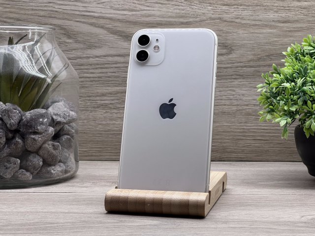 iPhone 11 White 128GB 2 ÉV Garanciával Számlával 100% Akksi