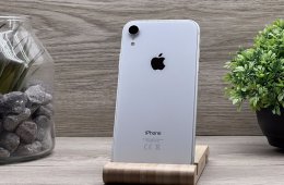 iPhone XR White 128GB 2 ÉV Garanciával Számlával 93%  Akksi