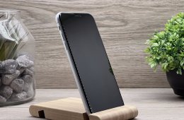 iPhone XR White 128GB 2 ÉV Garanciával Számlával 93%  Akksi