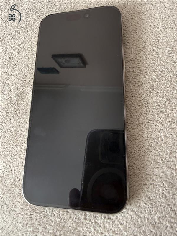 iPhone 15 Pro natúr titán 128GB 88% akkuval