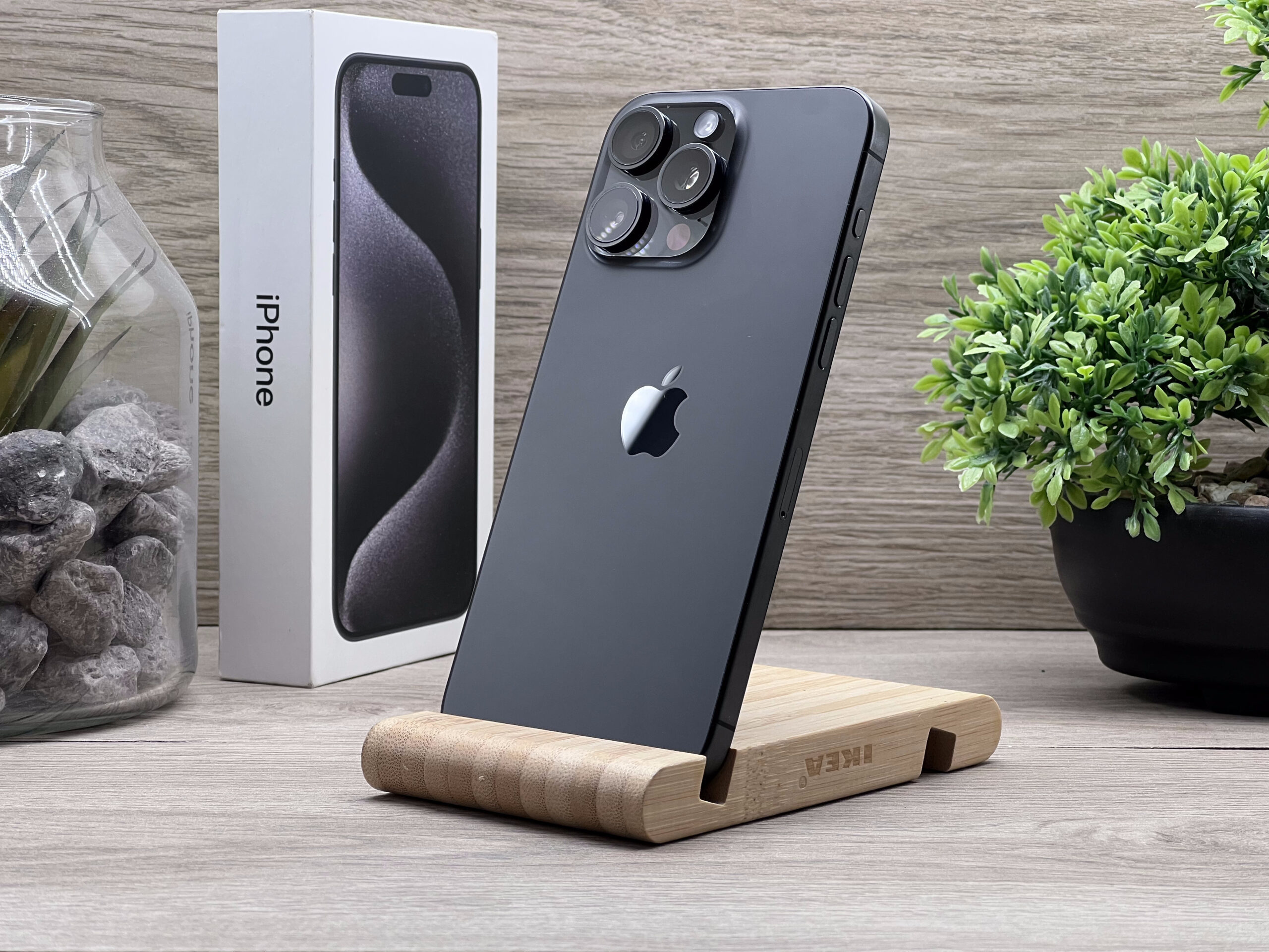 iPhone 15 Pro Max Black Titanium 512GB 2 ÉV Garanciával Számlával 92% Akksi