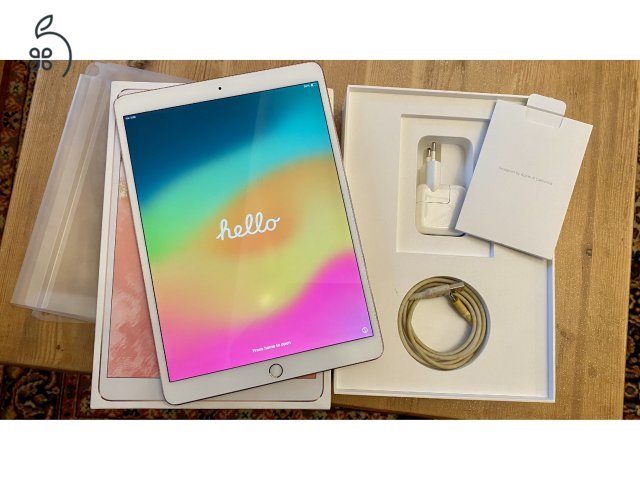 iPad Pro 10.5'' Wi-Fi + Cellular, 256 Gb, rózsaszín + doboz, töltő, USB kábel