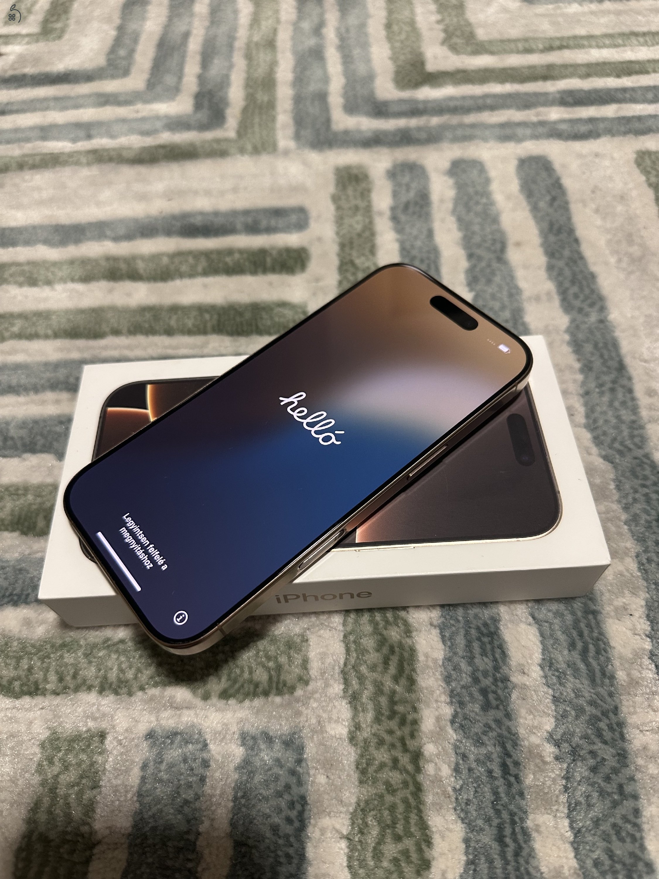iPhone 16 PRO 256GB desert gyönyörű! KÁRTYAFÜGGETLEN!