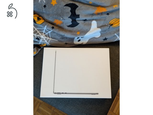 MacBook Air M3 garancia, magyar, minden tartozék