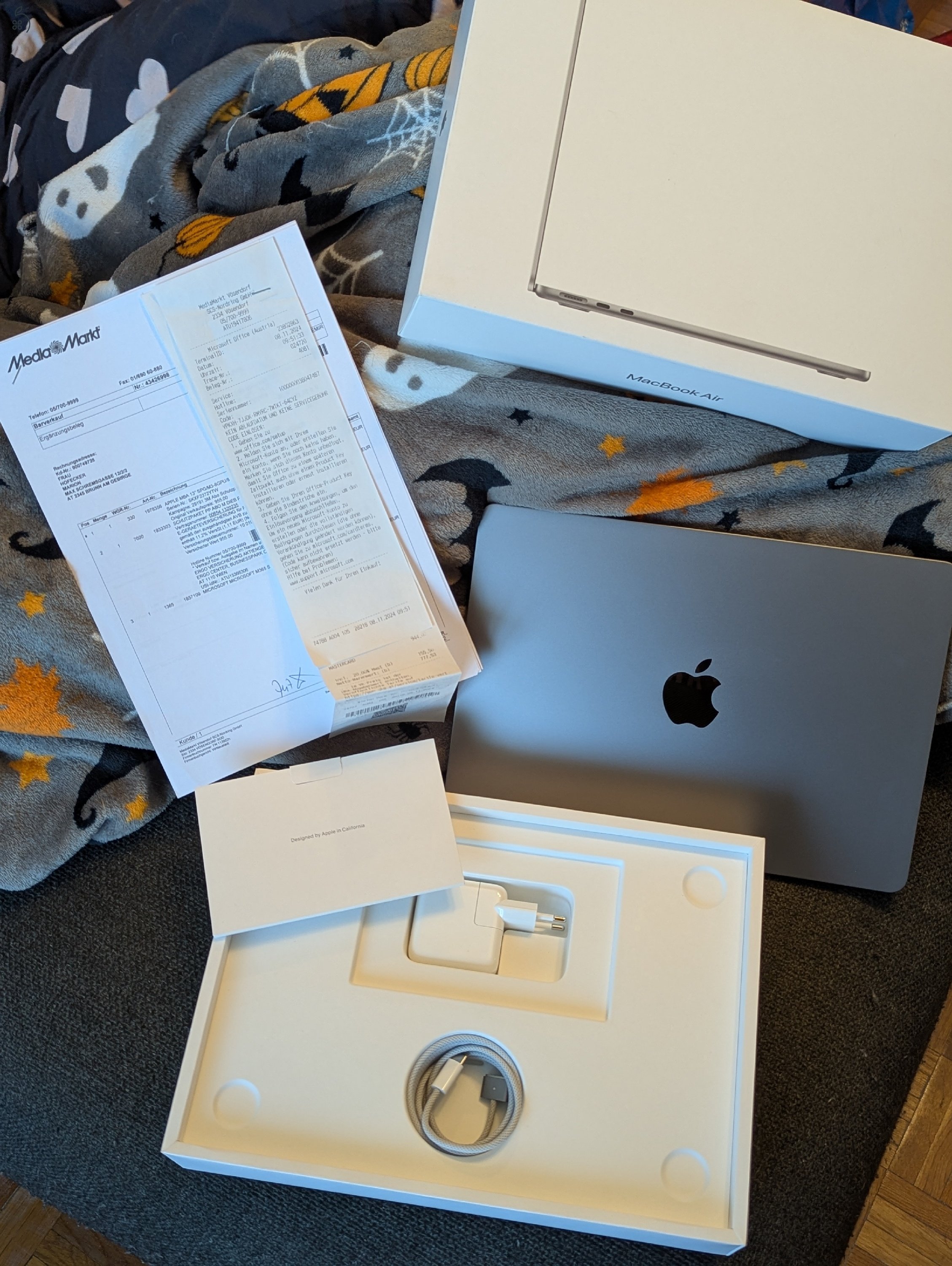 MacBook Air M3 garancia, magyar, minden tartozék