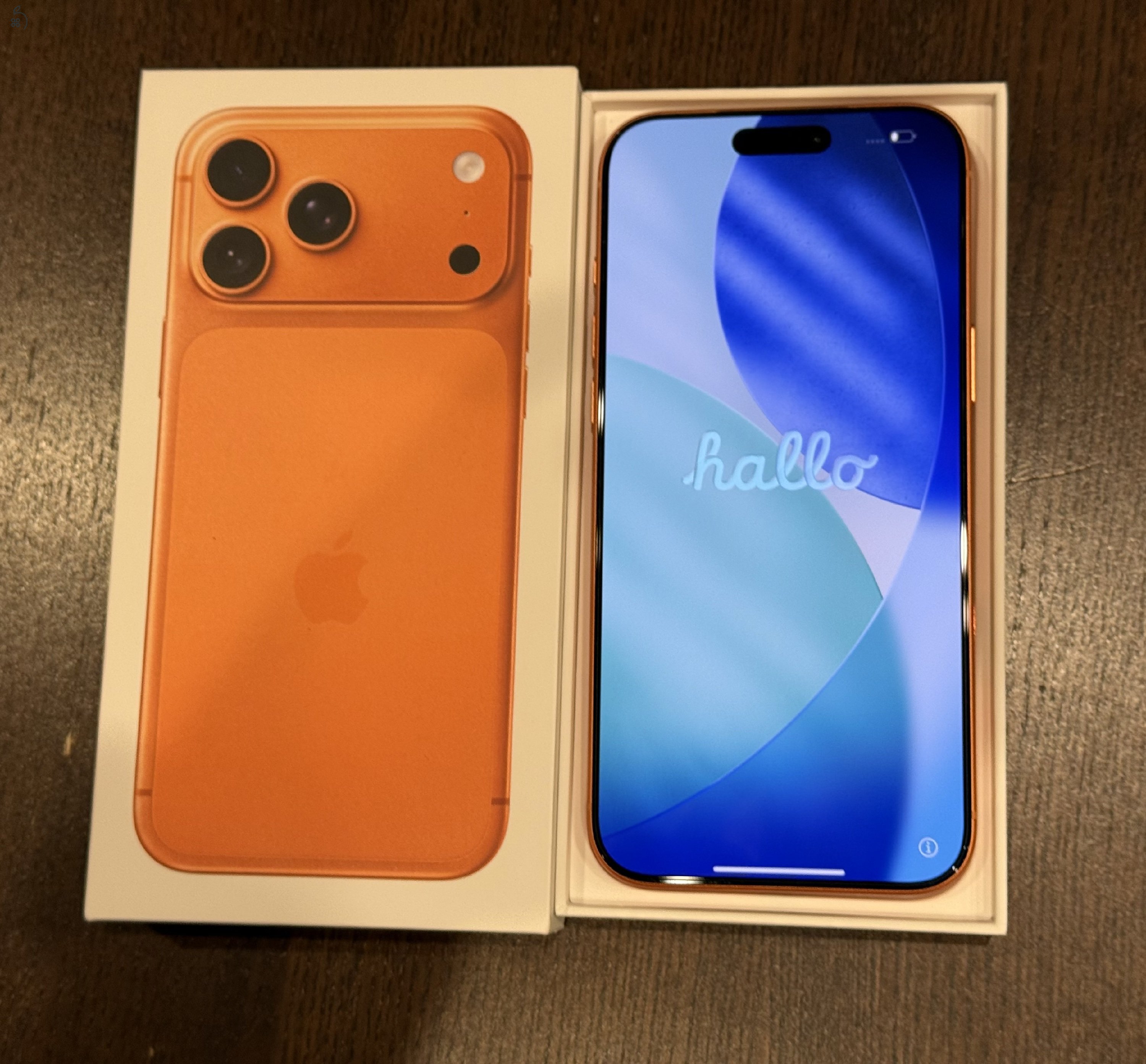 iPhone 17 Pro Max 256GB, Cosmic Orange
