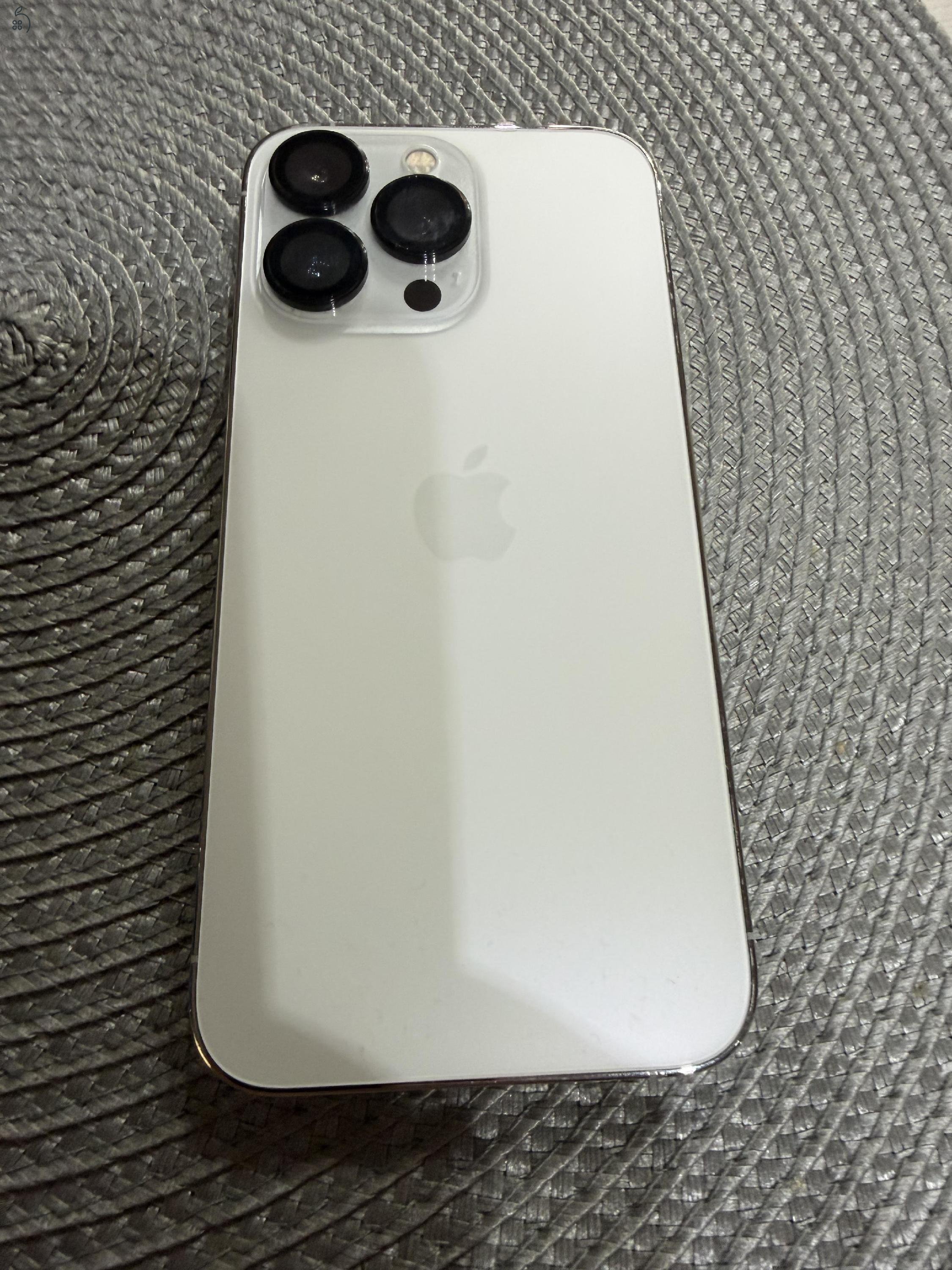 Eladó használd fehér Iphone 13 Pro, 256 GB