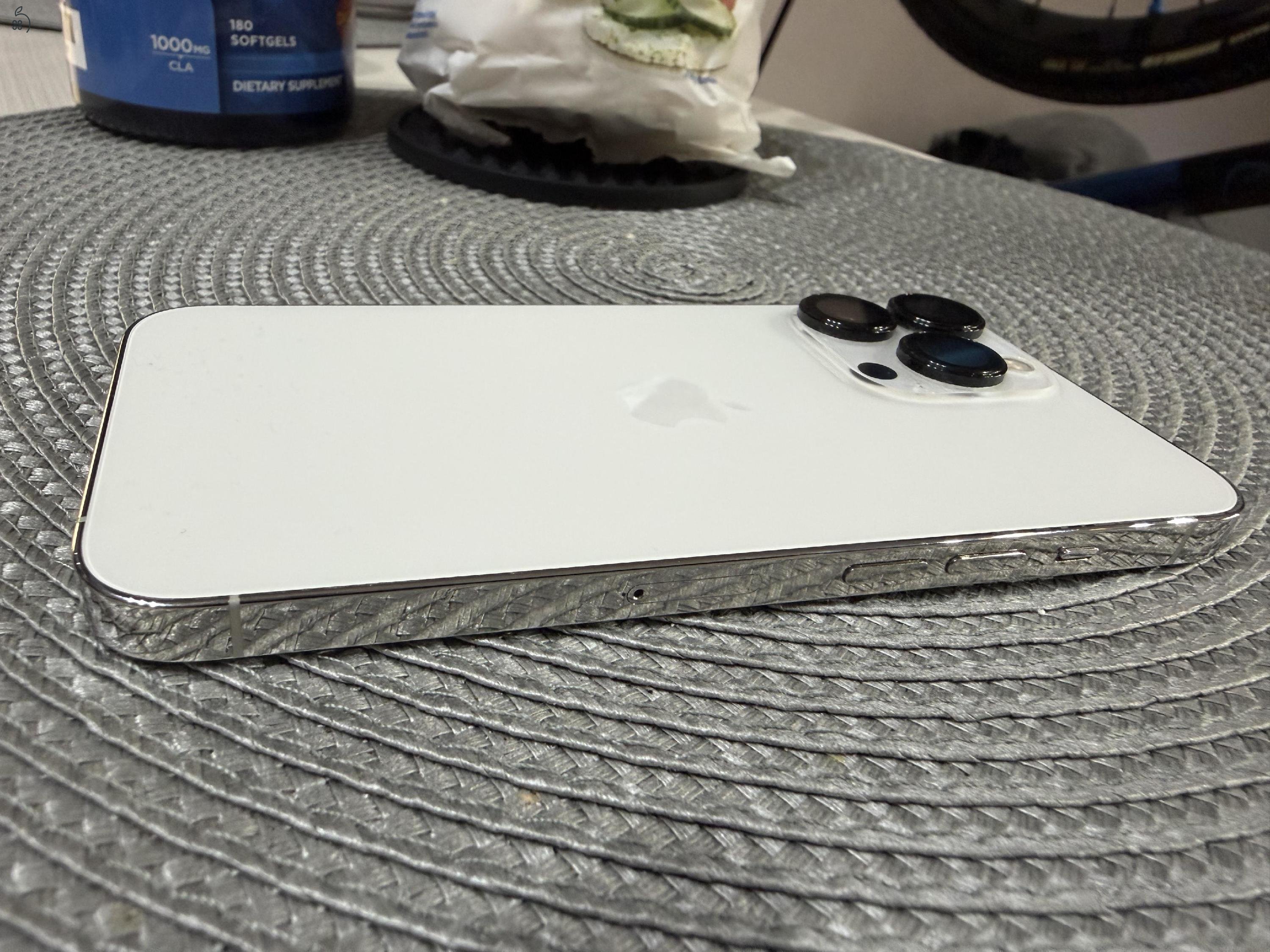 Eladó használd fehér Iphone 13 Pro, 256 GB