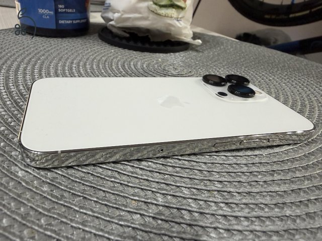 Eladó használd fehér Iphone 13 Pro, 256 GB