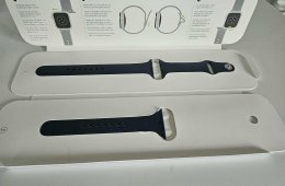 Szép állapotú Watch6, sok kiegészítővel