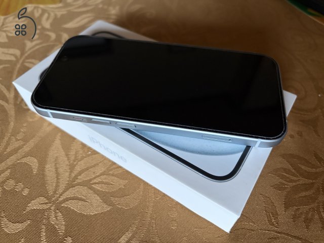 Újszerű, használt 128 GB Iphone 15 eladó