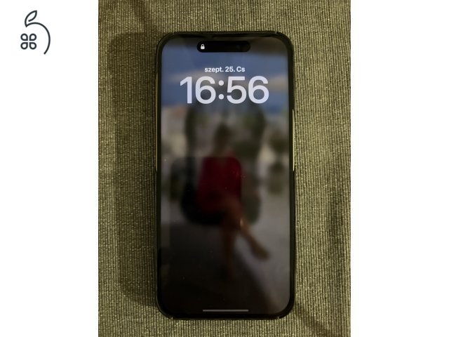 Újszerű iPhone 15PRO 256, 88%akku - Tactical tokkal