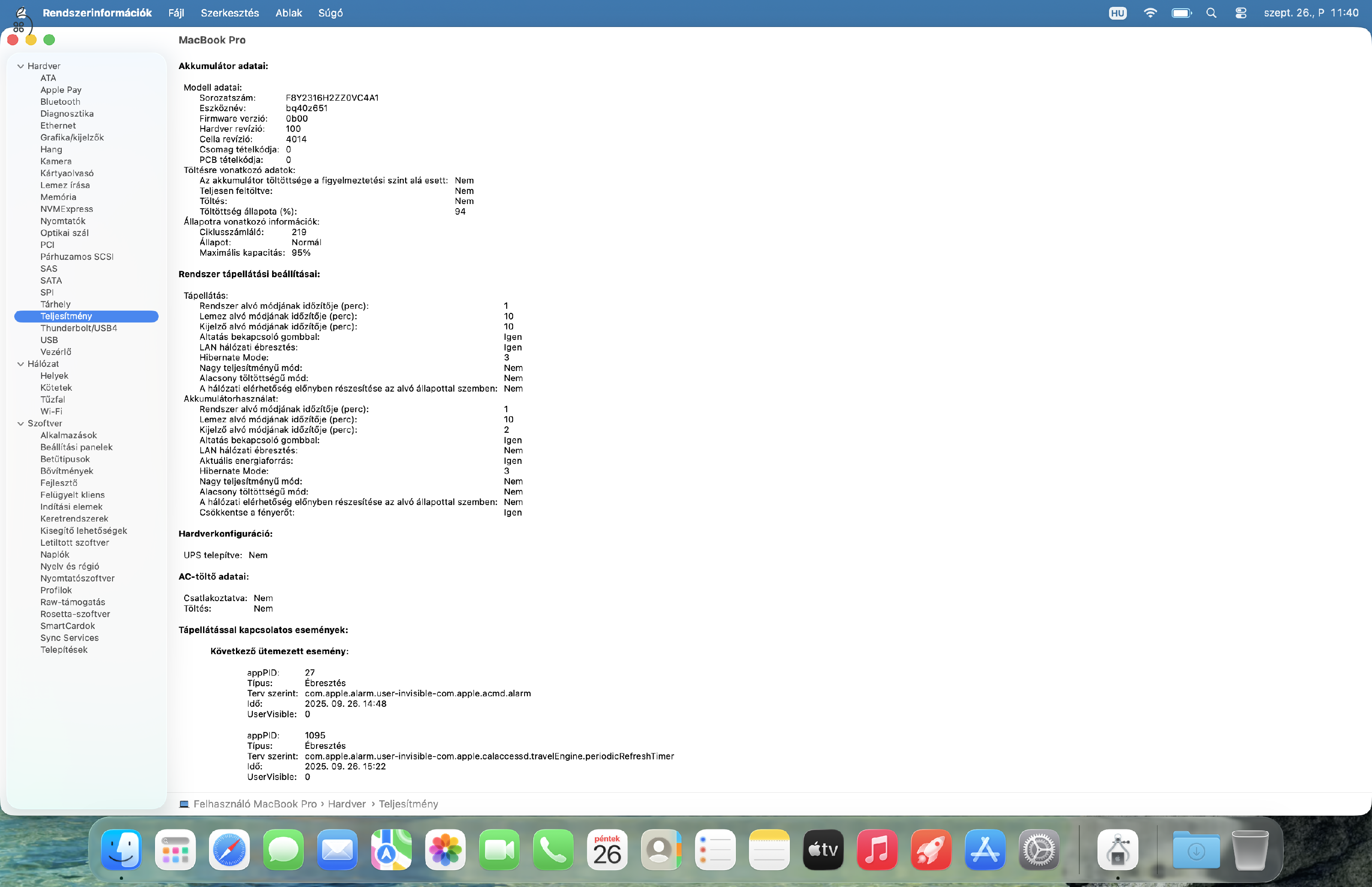 Ezüst Macbook pro M1 max 16”