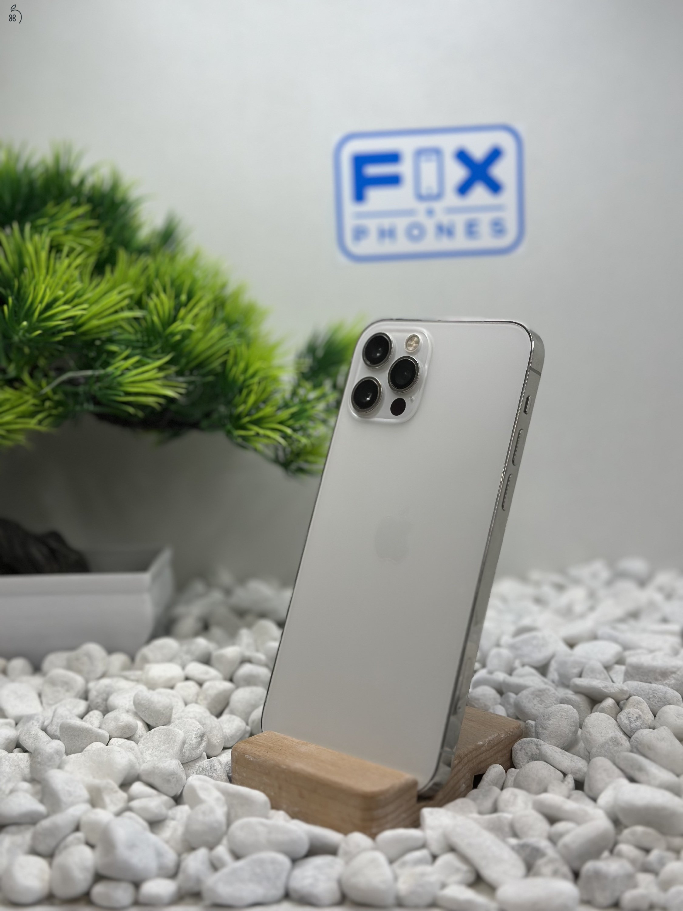 iPhone 12 Pro 128GB Független 100% akkumulátor szép állapot