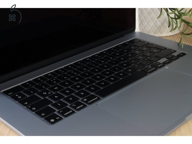 Apple Macbook Air 15
