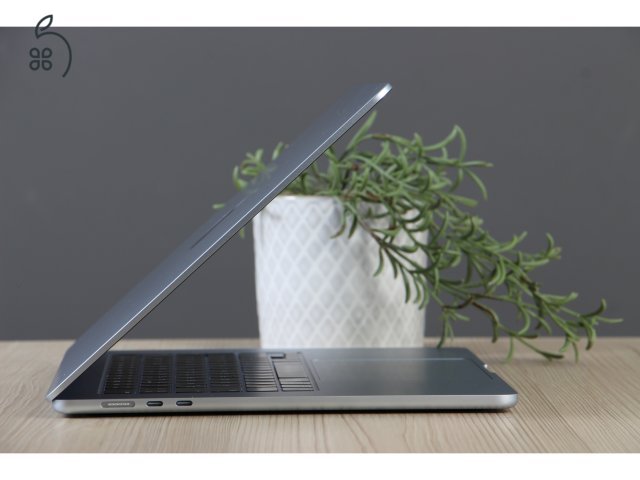 Apple Macbook Air 15