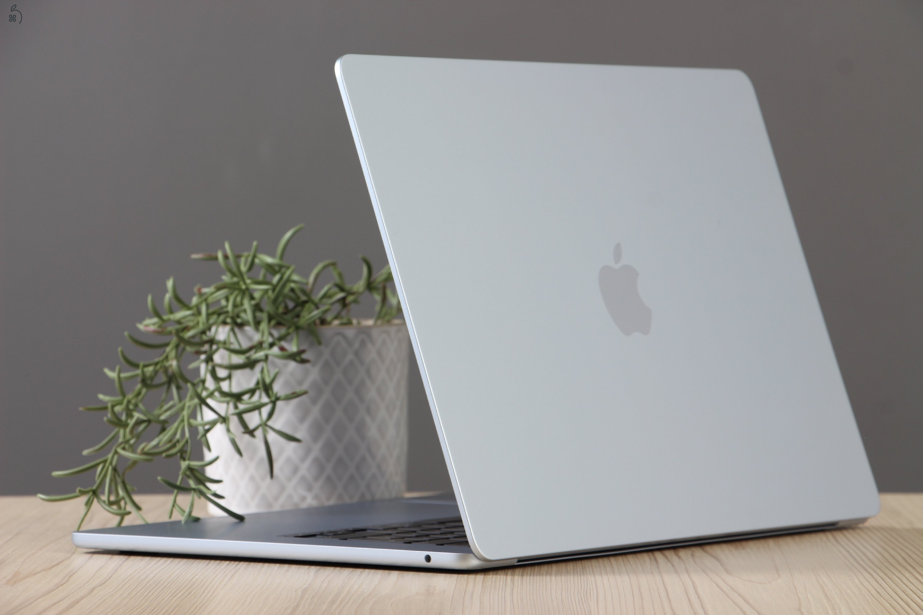 Apple Macbook Air 15