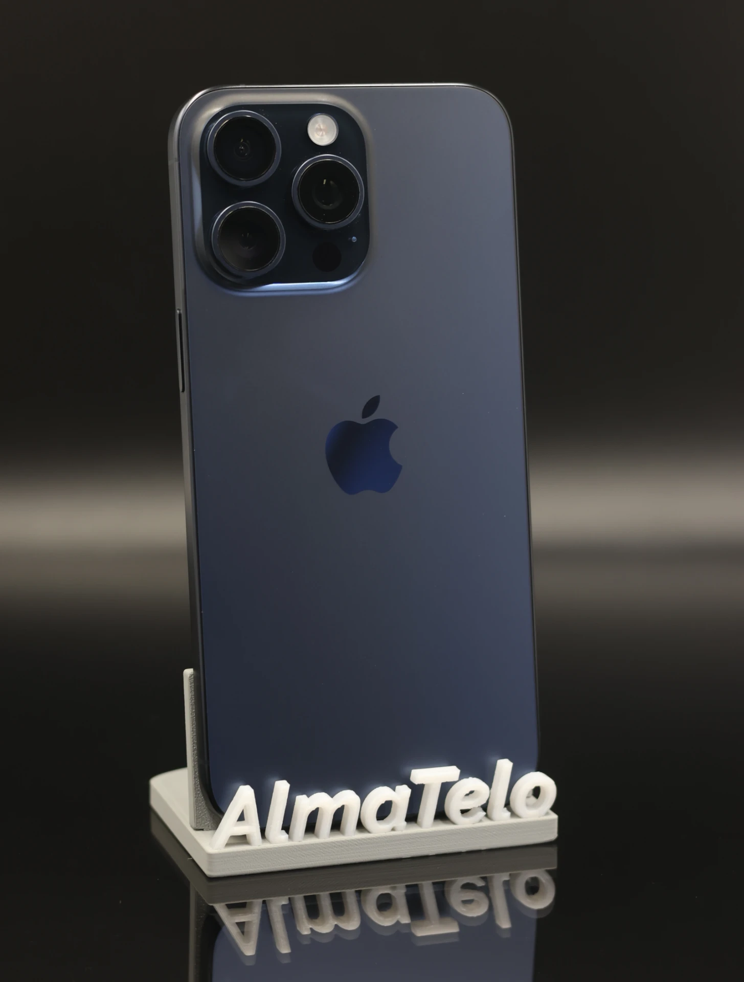 Apple iPhone 15 Pro Max 256 GB Blue Titanium 100% akku - 12 HÓ GARANCIA
