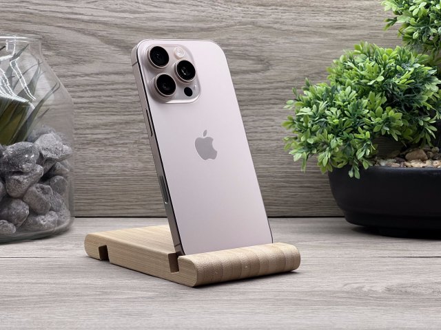 Hibátlan iPhone 16 Pro Desert Titanium 256GB 2 ÉV Garanciával Számlával 100% Akksi