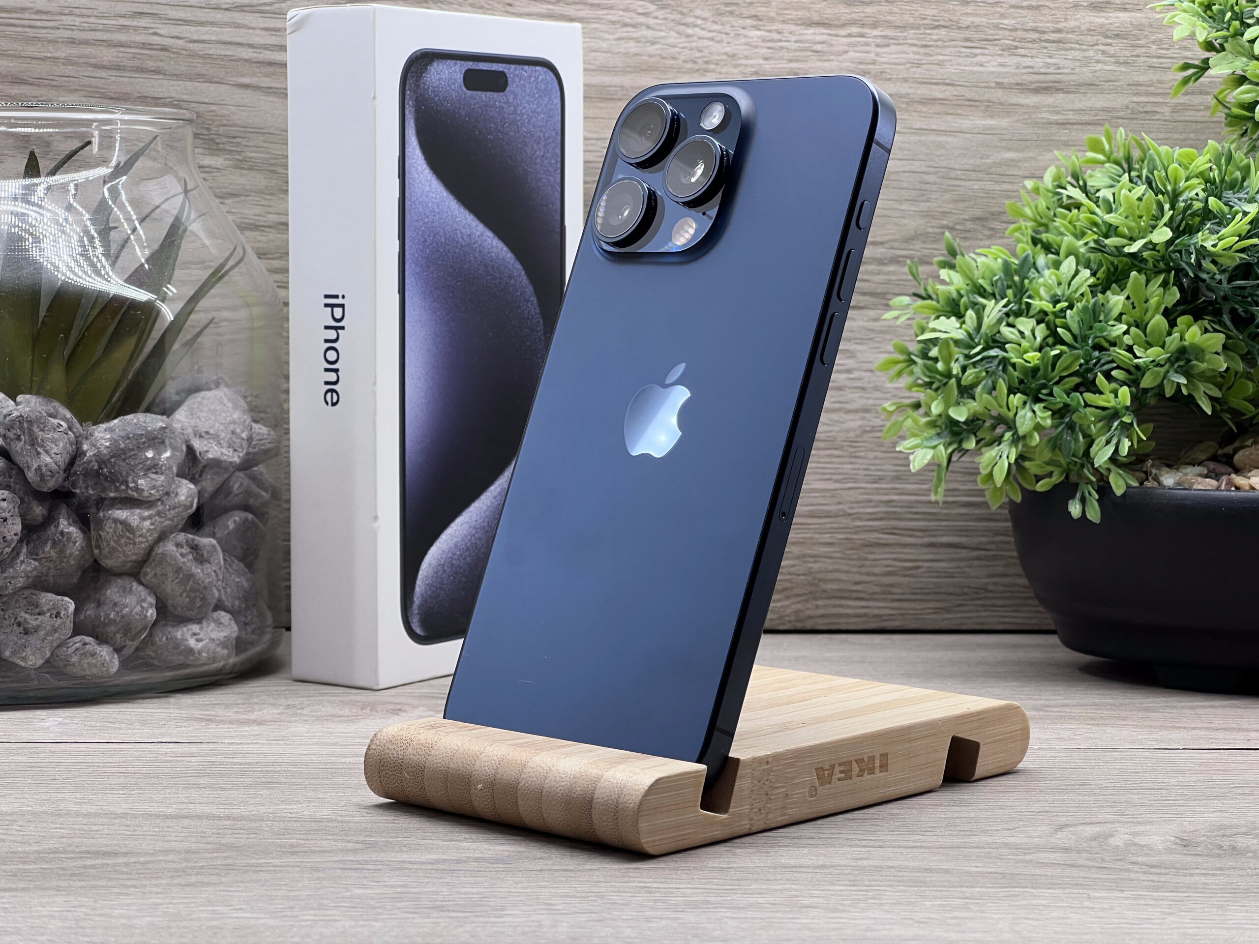 iPhone 15 Pro Max Blue Titanium 256GB 2 ÉV Garanciával Számlával 91% Akksi