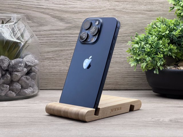 Hibátlan iPhone 15 Pro Black Titanium 128GB E-Sim 2 ÉV Garanciával Számlával 95% Akksi