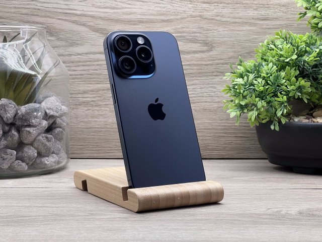 Hibátlan iPhone 15 Pro Black Titanium 128GB E-Sim 2 ÉV Garanciával Számlával 95% Akksi