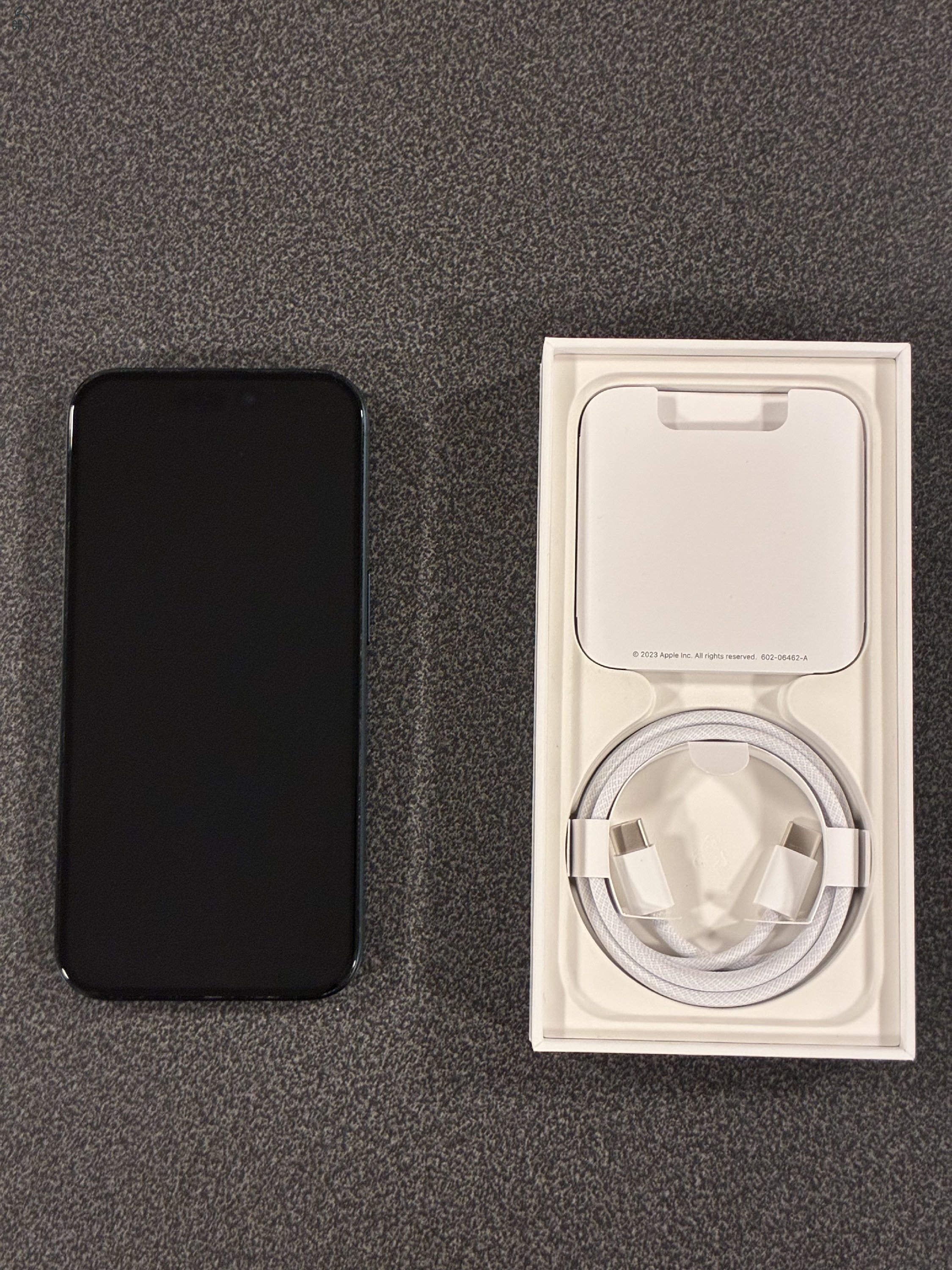 iPhone 15 Pro 128 GB Blue Titanium – Újszerű, hibátlan állapot!