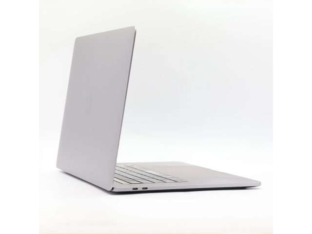 1 év garanciával! Felújított Apple Macbook PRO i7 2018 512 GB Space Gray