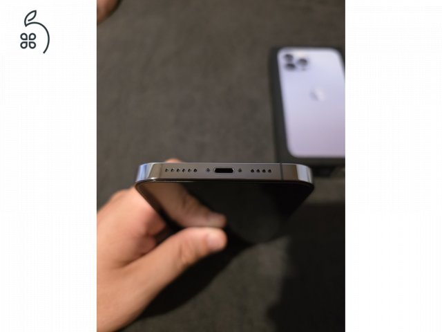 Apple Iphone 13 Pro Max 256gb Sierra Blue megkímélt állapotban eladó.