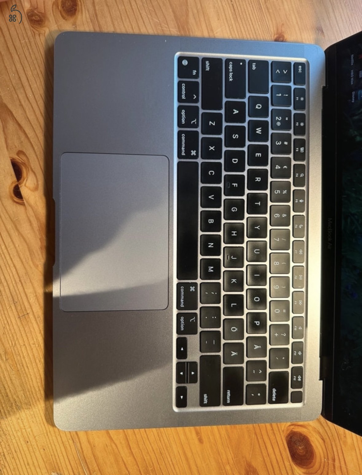 Apple MacBook Air M1 (2020)