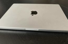 Apple MacBook Pro M1 (2021)