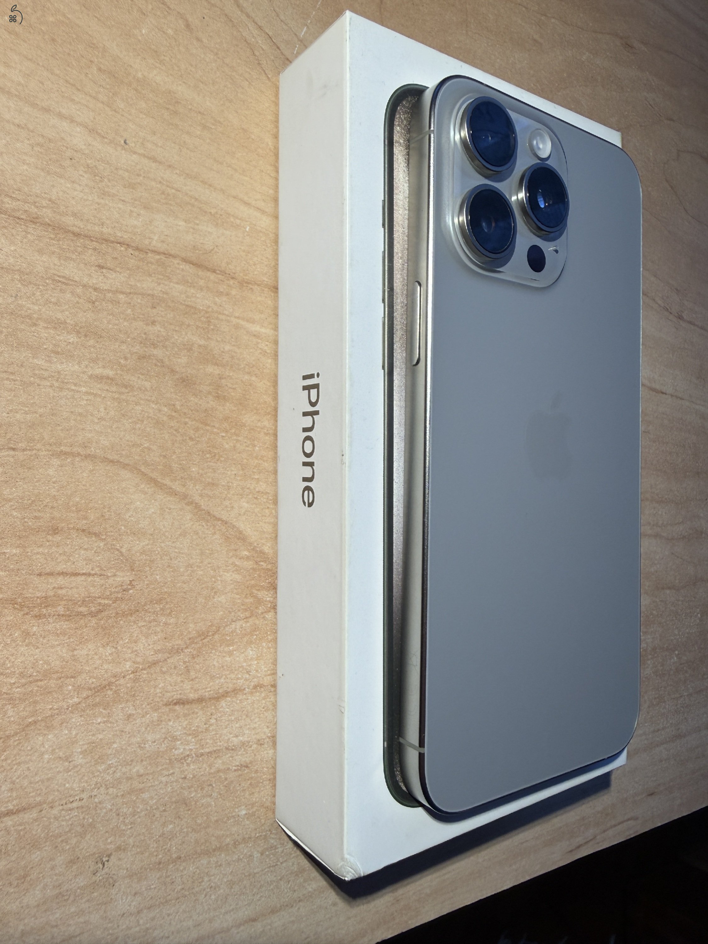 iPhone 15 Pro Max - MediaMarkt garancia - Makulátlan