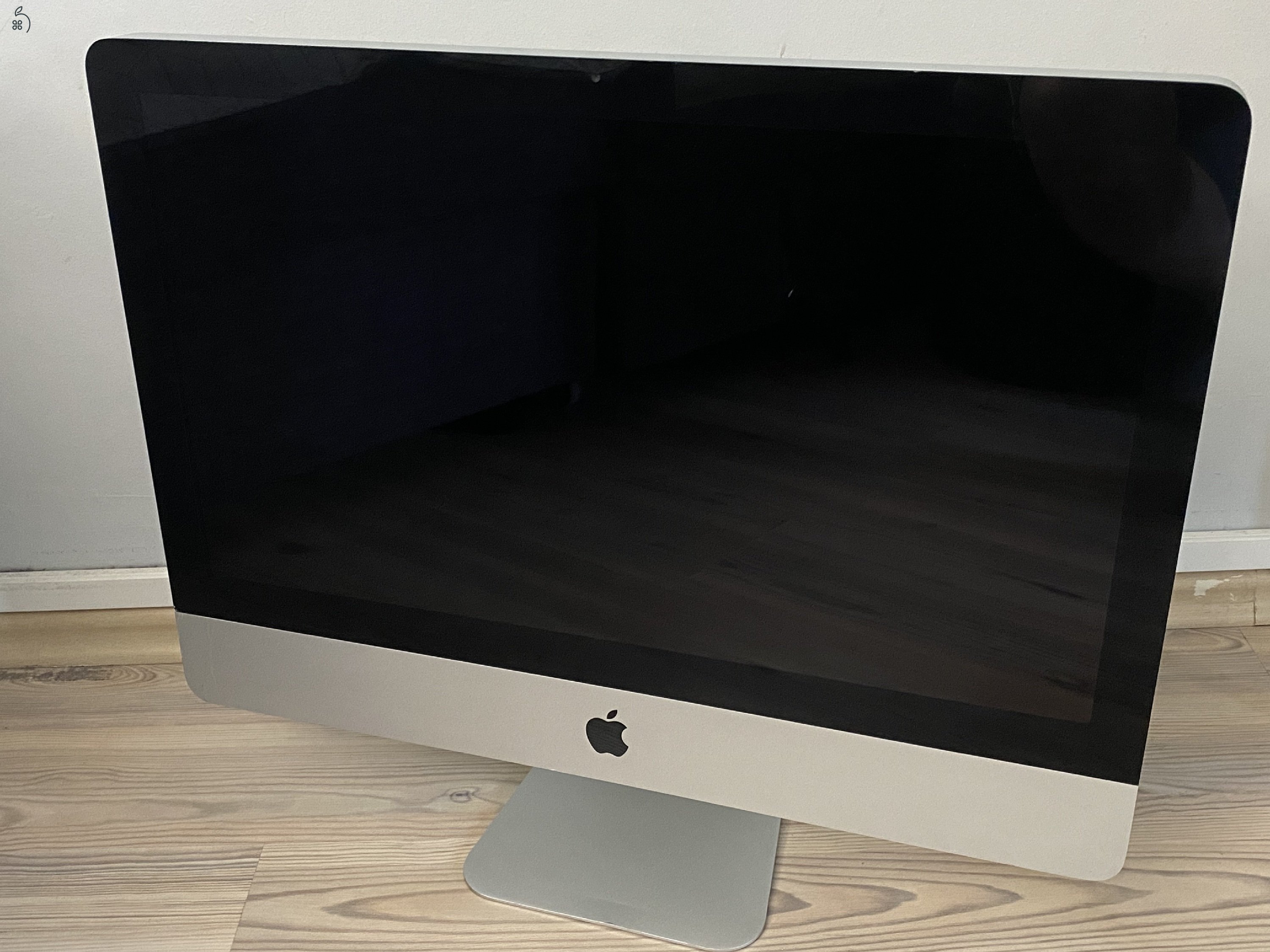 Apple iMac 21.5